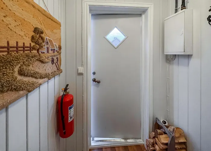 Amazing In Braskereidfoss With Wifi Appartamento Skara